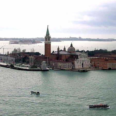Ferienwohnung Residenza La Torretta Venedig Exterior foto